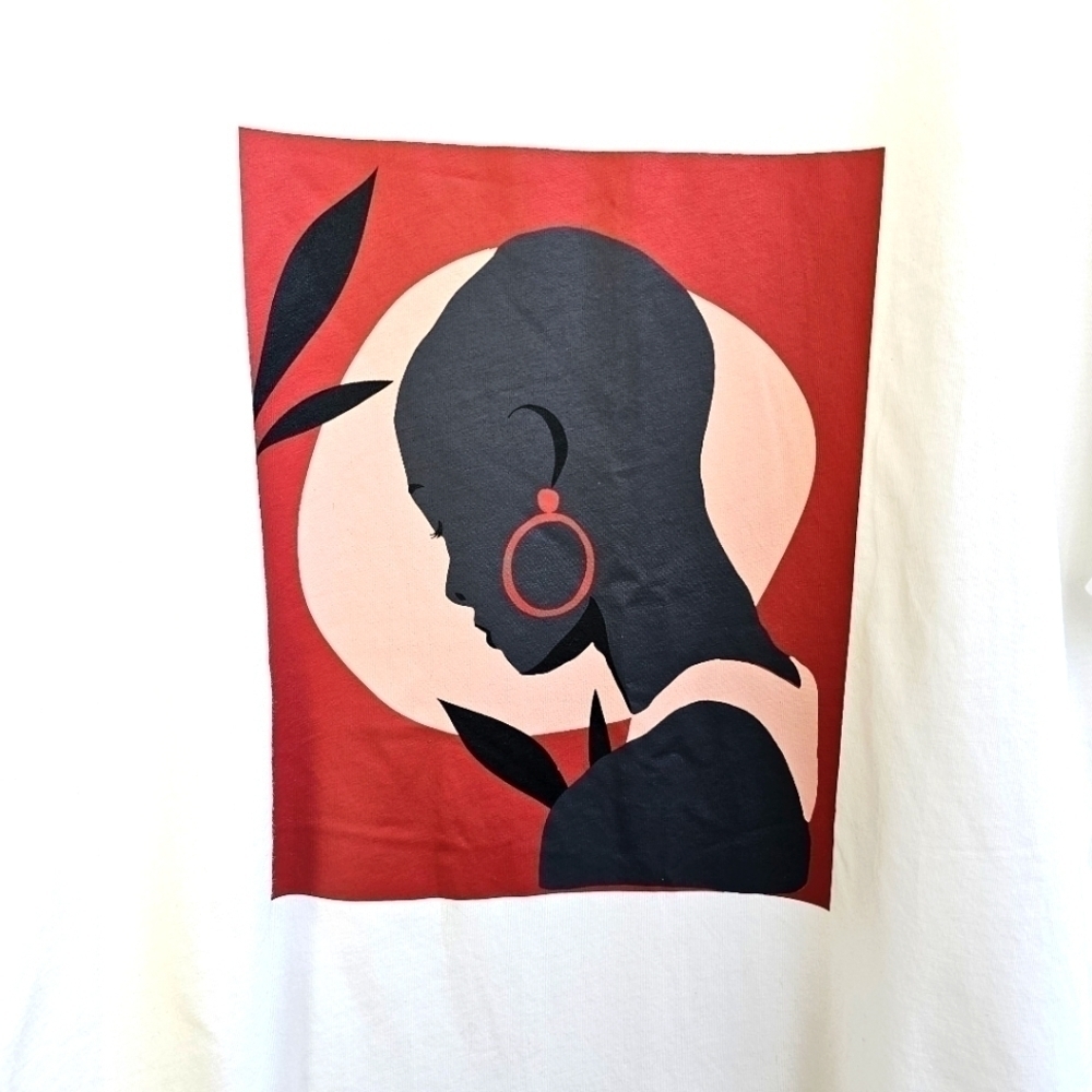 LC Waikiki Classic Graphic Print T-shirt with Side Slits, Size Large, Loose Fit - Picture 3 of 7